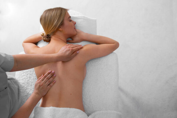 Masaje Relajante + Cromoterapia